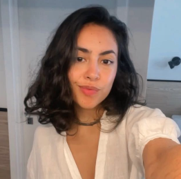 Bruna Esquivel Bernardo