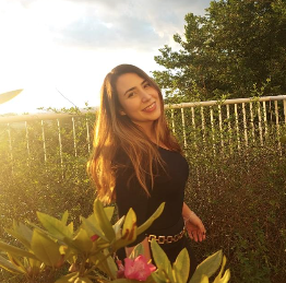 Giulia Olegário Casquet