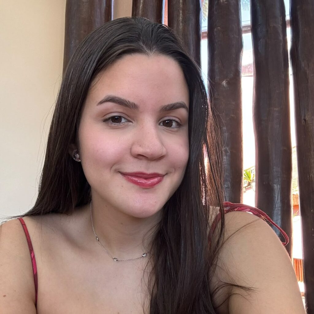 Isadora Almeida